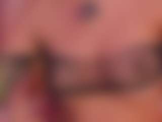 Live cam show with CrystalW - Athletic Brown Eyes on liverealitysex.com