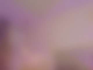 CrystalW's Live Sex Cam Show