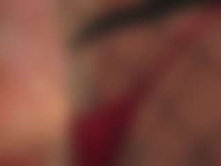 Live cam show with CrystalW - Petite on Big Tits