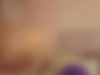 CrystalW's Live Sex Cam Show