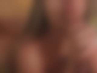 CrystalW's Live Sex Cam Show