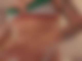 CrystalW's Live Sex Cam Show