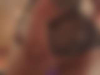 Live cam show with CrystalW - Sexwebcam Athletic on SpunkLive