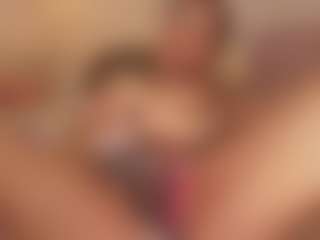 Live cam show with CrystalW - Strip Teen (18+) on googirlz