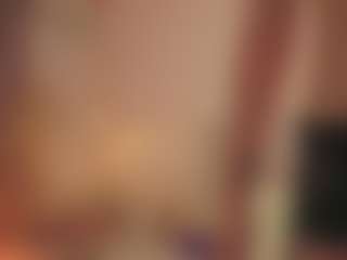 Live cam show with CrystalW - Petite on madthumbs