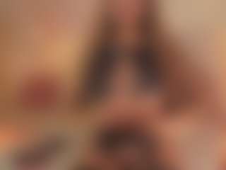 CrystalW's Live Sex Cam Show
