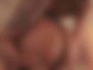 CrystalW's Live Sex Cam Show