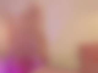 CrystalW's Live Sex Cam Show