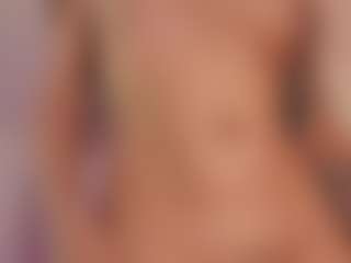 CrystalW's Live Sex Cam Show