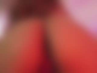 CrystalW's Live Sex Cam Show