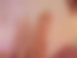 CrystalW's Live Sex Cam Show