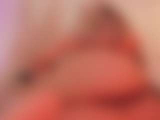 CrystalW's Live Sex Cam Show