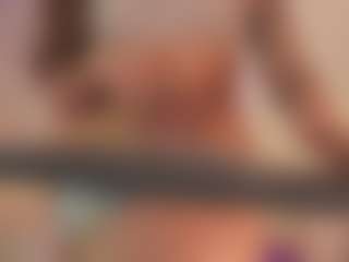 CrystalW's Live Sex Cam Show