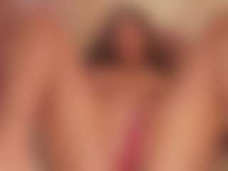 CrystalW's Live Sex Cam Show