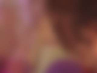 CrystalW's Live Sex Cam Show