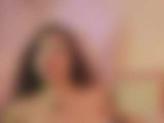 CrystalW's Live Sex Cam Show