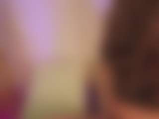 Live cam show with CrystalW - Anal Curvy on Camsoda