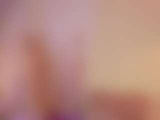 CrystalW's Live Sex Cam Show