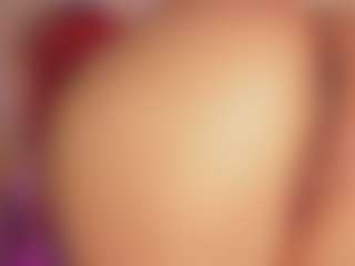 CrystalW's Live Sex Cam Show