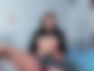 Live cam show with Emily-Parrker - Ass Clapping on Gym Cam Girls