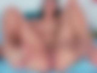 Live cam show with Emily-Parrker - Ass Clapping on Fling VIP Chat