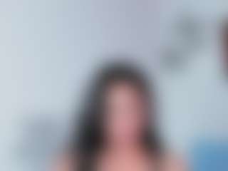 Live cam show with Emily-Parrker - Thong on Free Soda