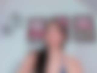 Live cam show with Emily-Parrker - Ass Clapping on Soda Cam