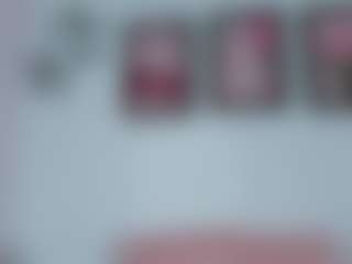 Live cam show with Emily-Parrker - Shaved Pussy on Ass Tok