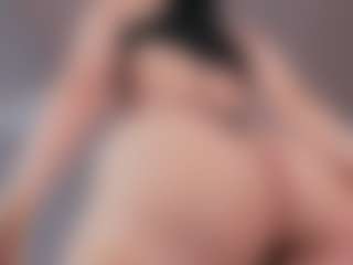 Emily-Parrker's Live Sex Cam Show