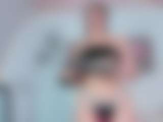 Emily-Parrker's Live Sex Cam Show