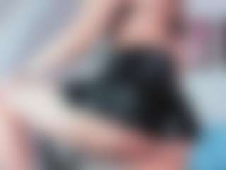 Live cam show with Emily-Parrker - Ass Clapping on Camsoda