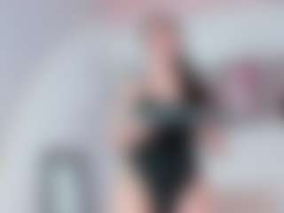 Live cam show with Emily-Parrker - Thong on xxxlivecams.org