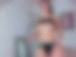 Emily-Parrker's Live Sex Cam Show