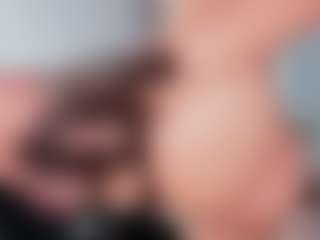 Live cam show with Emily-Parrker - Ass Clapping on luckytryst.com