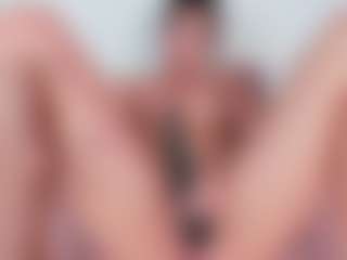 Live cam show with Emily-Parrker - Brown Eyes on LiveSexCams6