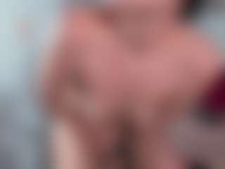 Emily-Parrker's Live Sex Cam Show