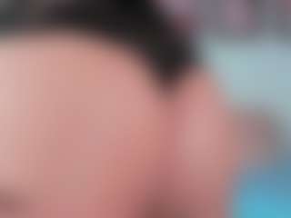 Live cam show with Emily-Parrker - Petite on sexytreat.net