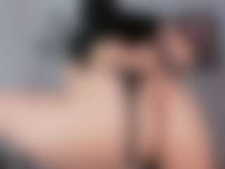 Live cam show with Emily-Parrker - Ass Clapping on Camsoda