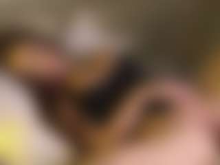 Live cam show with AnnyBangs - Bikini on Camsoda