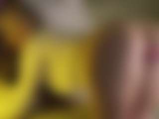 AnnyBangs's Live Sex Cam Show