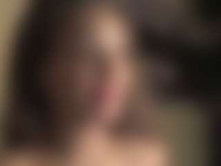 AnnyBangs's Live Sex Cam Show