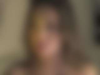 AnnyBangs's Live Sex Cam Show