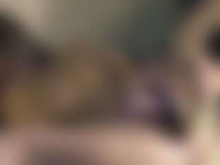 AnnyBangs's Live Sex Cam Show