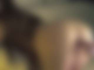 Live cam show with AnnyBangs - Latina on livesuperchat.net