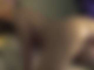 Live cam show with AnnyBangs - Double Penetration on Camsoda