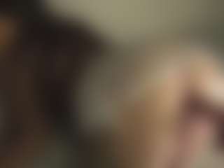 Live cam show with AnnyBangs - Bikini on liverealitysex.com
