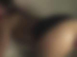 AnnyBangs's Live Sex Cam Show