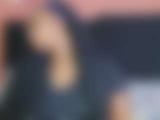Live cam show with LILISANTOS - Sexting on MyBangCams