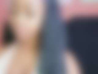 Live cam show with LILISANTOS - Middle Aged on CamwithHer