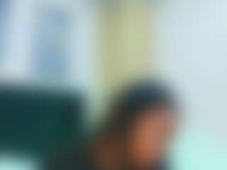 Live cam show with LILISANTOS - Black Middle Aged on sexylive.show